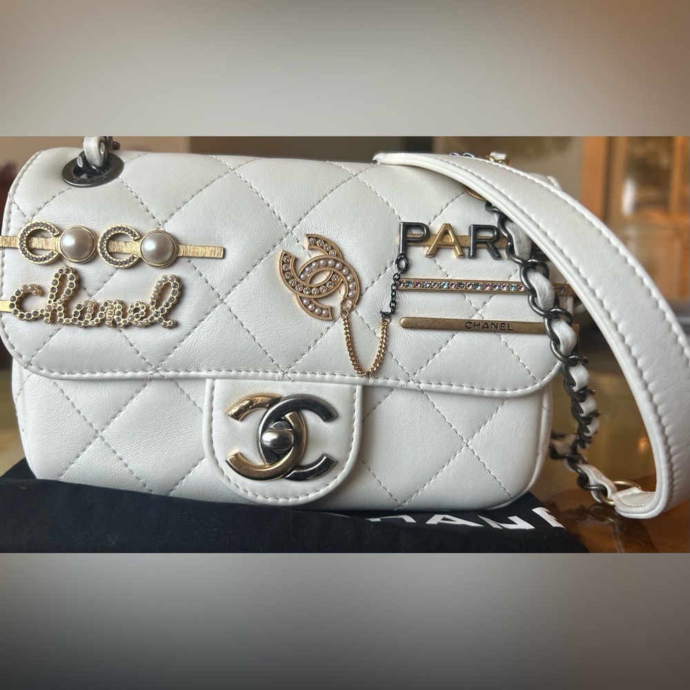 Chanel Coco Clips Mini  Bag Authentic 
🔥FLASH SALE🔥